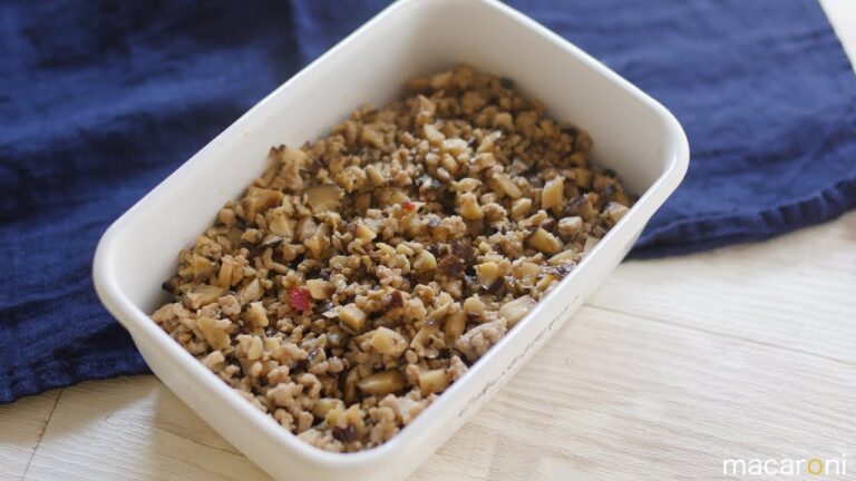 【作り置き】旨味とコクが格段UP！ピリ辛しいたけの豚そぼろ の レシピ 作り方