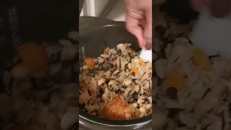 大豆たっぷりひじきのほっかほか炊き込みご飯