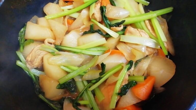 【料理】鶏肉と大根のうま煮＆鶏肉ときのこの雑炊を作ります！☺️