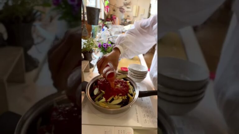 入れるだけ❣️簡単❗️ナスとミンチのパスタソース煮込み