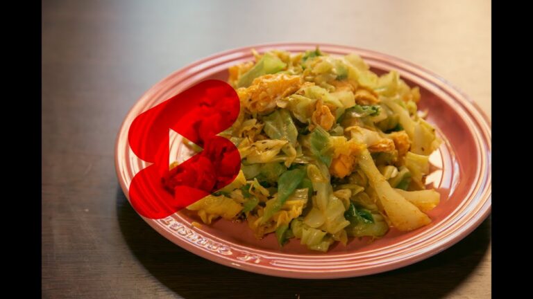 【カレー炒め】キャベツと卵のカレー炒め！ 1杯目 - Stir-fried curried eggs & cabbage Vol.1 #shorts​