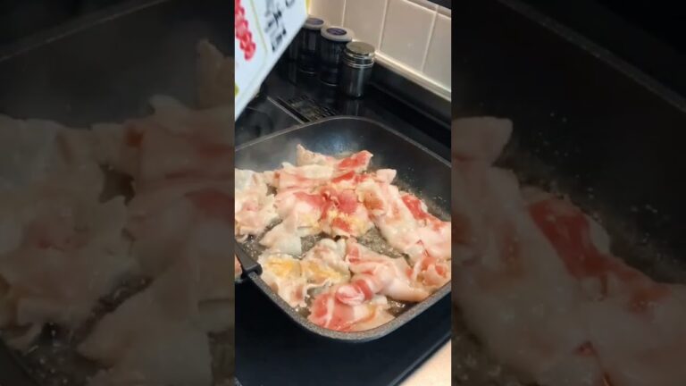 めっちゃ簡単！めっちゃ旨いっ！！ネギ塩豚丼✨