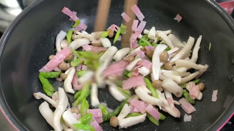 【料理log】アスパラとしめじとベーコンで醤油炒め