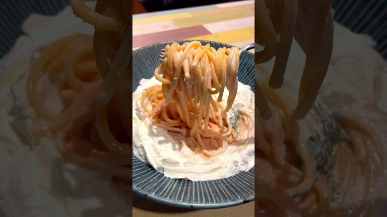 【千葉】全身真っ白な明太クリームパスタ【プリンセスチアーズカフェ】