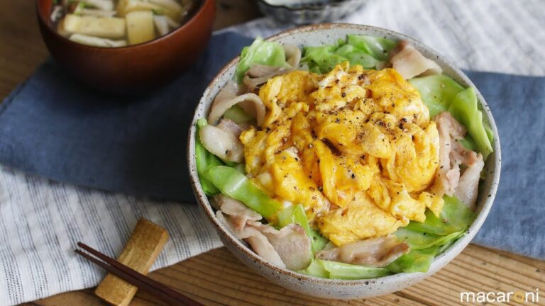 お肉モリモリキャベたま丼