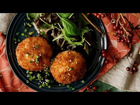 【卵とろ〜り🍳】イカの塩辛とクリームチーズの和風ライスコロッケ