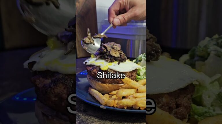 The Best Mushroom Burger #burger #mushroomburger #mushroomsandwich