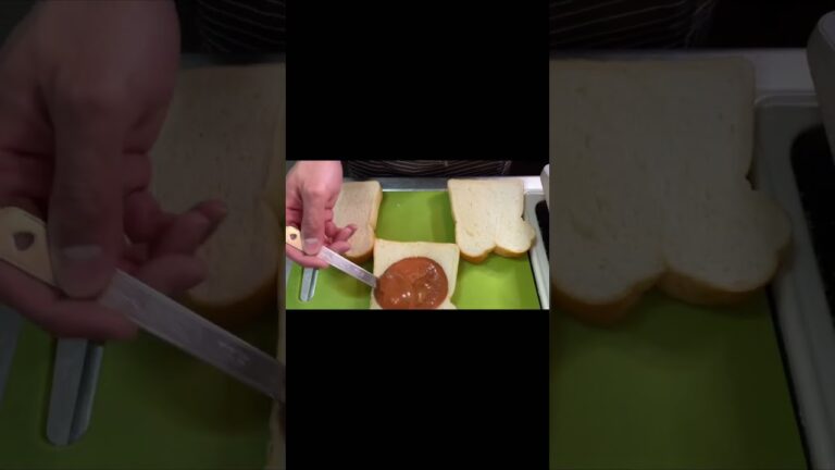 【ほんとは教えたくない】絶品ピザトーストレシピ【飯テロ】