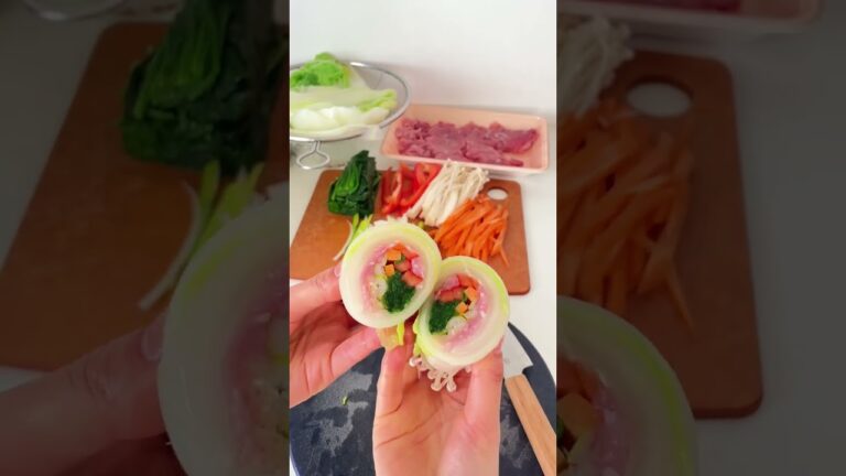 お野菜たっぷり食べられる「白菜ロール鍋」【おうちごはんの1分レシピ動画】ダイエットレシピ｜節約レシピ｜#shorts