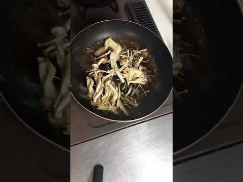 これ食って10kg痩せた。とりあえずこれ作って食っとけ。水晶鶏のきのこあんかけ#shorts