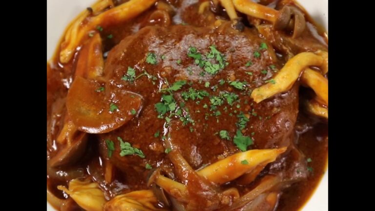 焼いて煮込むをフライパン一つで 煮込みハンバーグ ｜ moguna[モグナ]