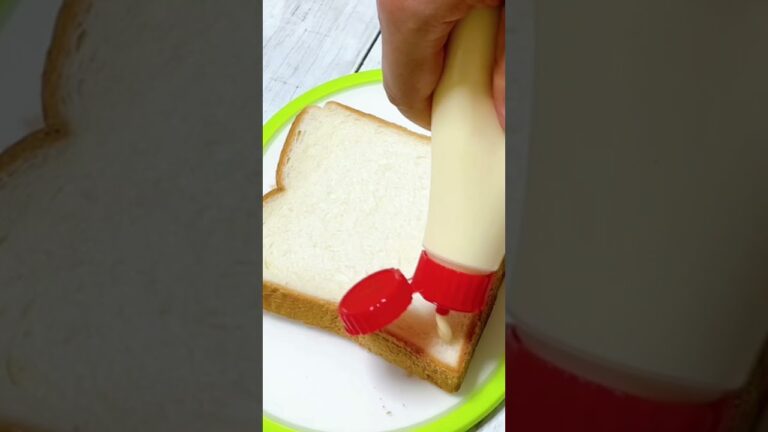 ベーコンチーズ卵トースト Bacon cheese egg toast