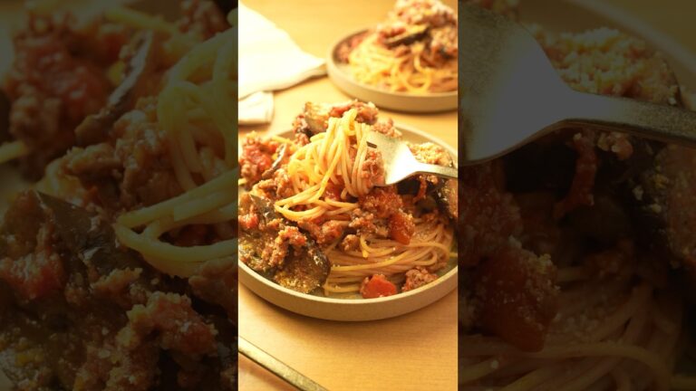 最高に美味しい！食べ応え抜群な【なすミートパスタ】の作り方 #レシピ #晩ごはん #夕飯