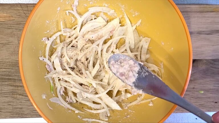 フライパンでツナホットサンドの作り方！簡単なのにめっちゃ美味しいツナトーストレシピを紹介します