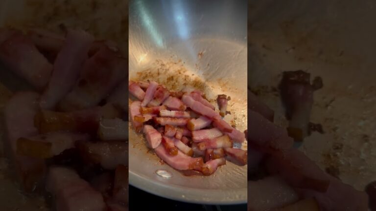 【アマトリチャーナ】ベーコンで作るアマトリチャーナパスタ。家庭でやるのはこれで十分！【飯テロ】 #レシピ #料理 #イタリアン #パスタ