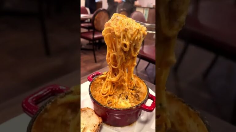 【大宮】インパクト抜群な溶岩パスタ【アタッチメントセカンド】