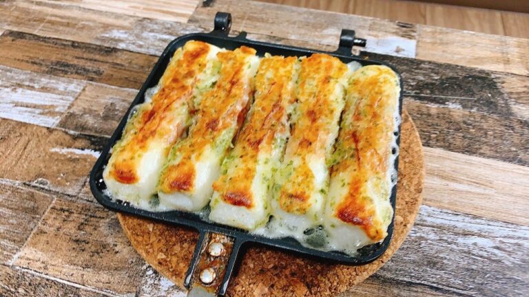 ［ホットサンドメーカー］餅入りちくわの磯辺焼き