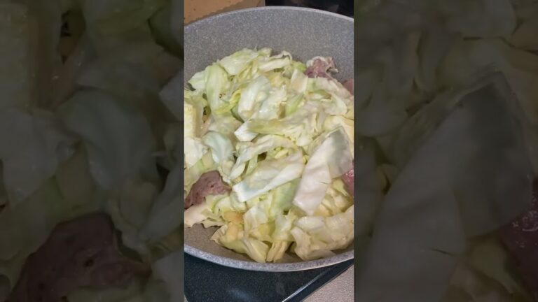 スタミナ満点💯豚タンとキャベツの塩ニンニク炒め🧄