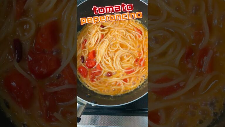 ミニトマトで濃厚ペペロンチーノ　#ワンパンパスタ　#ペペロンチーノ　#ミニトマト　#トマト　#アーリオオーリオ　#イタリアン　#パスタ　#にんにく