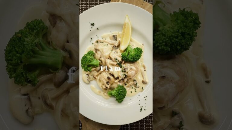 【今日、何食べる？】～鶏肉ときのこのフリカッセ～