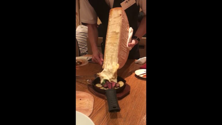 肉レット　〜とろーりラクレットチーズ