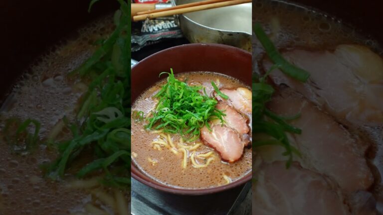 夜勤明けに食うズバーン横浜家系