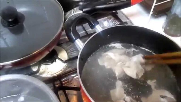 豚しゃぶ肉と胡瓜のコチジャンみそサラダ