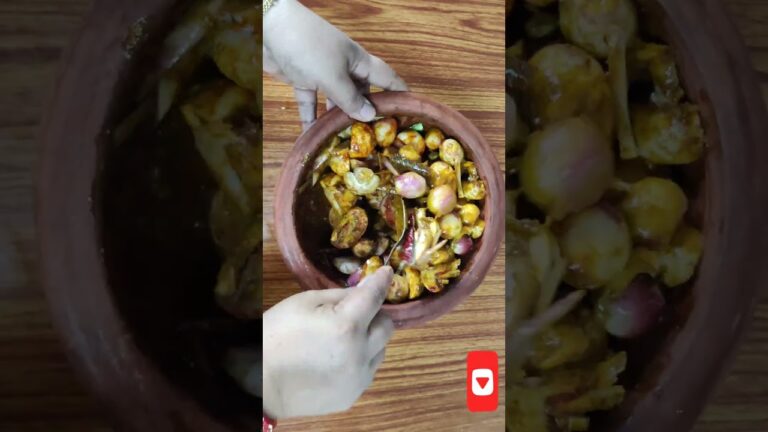 Handi Onion Mushroom Recipe | Delicious and Easy Home-Cooked Dish | #recipe #shorts