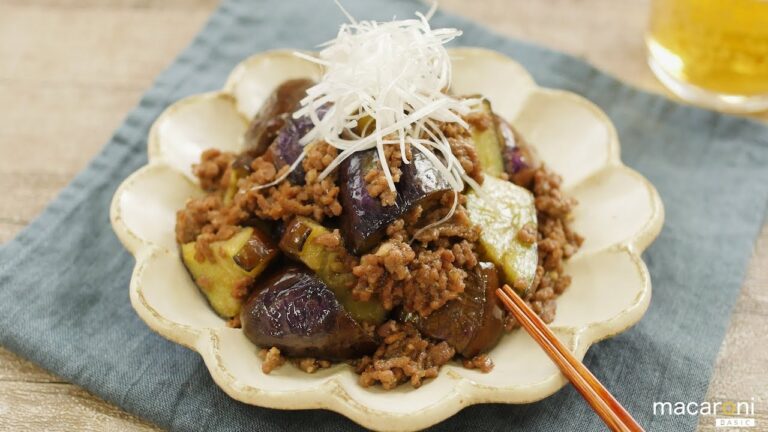 【基本のレシピ】 味噌 そぼろ が絡んで絶品！ ひき肉と なすの 炒め物 のレシピ 作り方