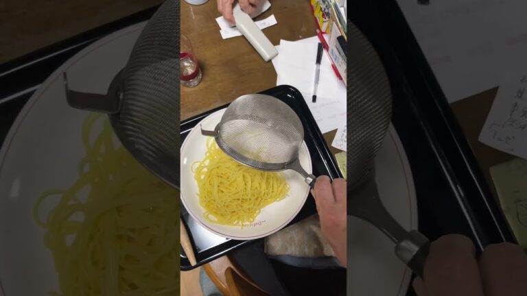 ボンゴレビアンコ美味しい〜😋 #shorts