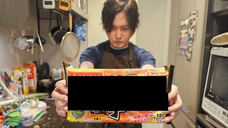 僕が不味いと言ってしまい炎上した冷凍餃子について言い訳しながらヤバい旨い3品作ります