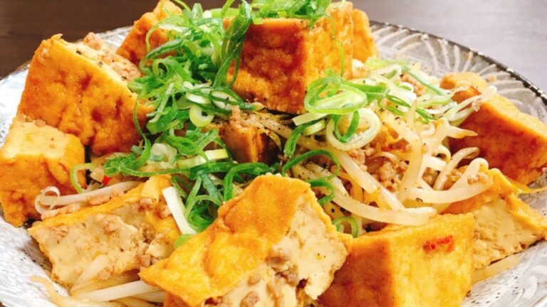 とっても簡単で家計にも優しい最高に旨いおかず(おつまみ)が出来ました‼『絶品 ひき肉ともやしと厚揚げの豆板醤炒め』Addicted to Chili bean sauce stir fry