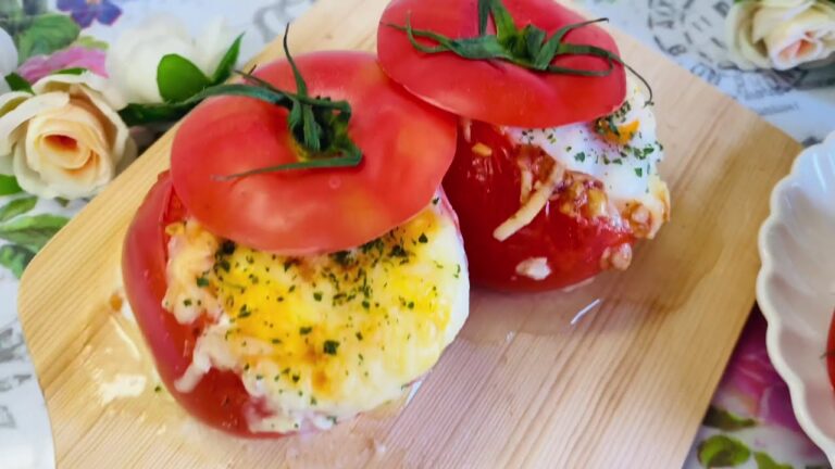 [簡単.美味しい.映える]まるごとトマトのエッグチーズ焼き🍅
