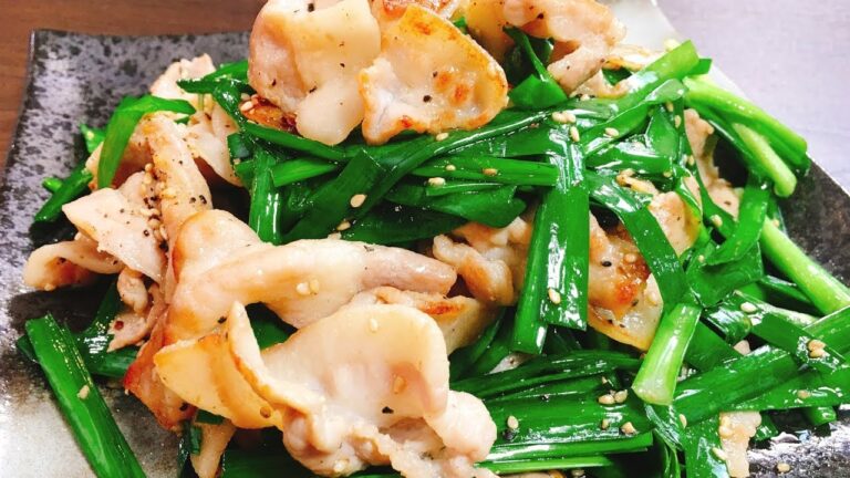 ビールとご飯がマジ止まんねぇ♪『やみつきニンニク塩豚ニラ炒め』How to make addicted to garlic & salt pork