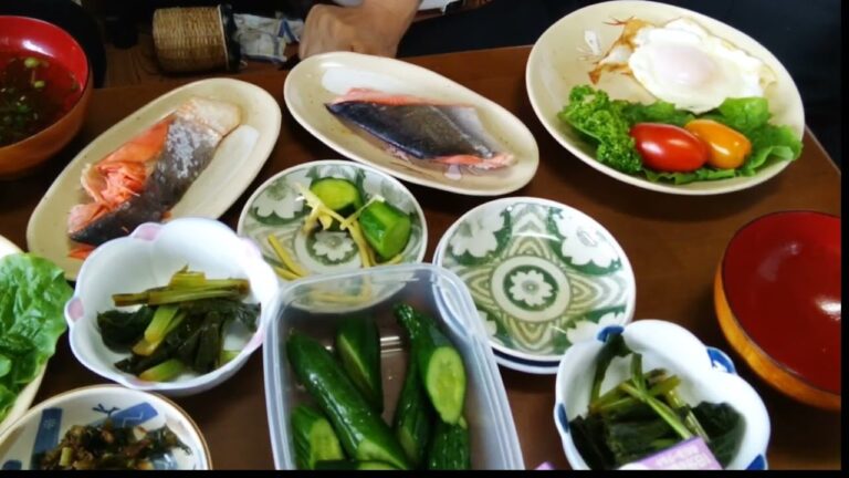 お役に立ちたい夏の献立。食べたいものと食べやすいもの。＃簡単朝食＃冷やし麺料理＃後期高齢者＃畑の野菜とコープの宅配で作る食事
