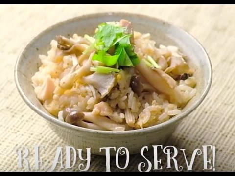 鶏とキノコたっぷりの炊き込みご飯