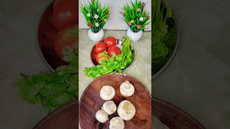 Masroom ki sabji🤤👨‍🍳#recipe #shorts #cookingshorts #like #youtubeshorts @Laxmi_sahu01#views