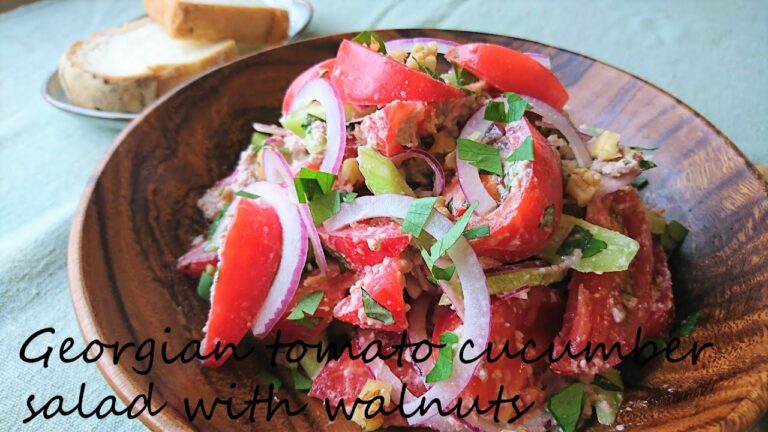 🇬🇪【くるみのジョージアンサラダ】＊ジョージアの伝統的なトマトとキュウリの胡桃ソースサラダの作り方 Geogean tomato cucumber salad with walnuts.
