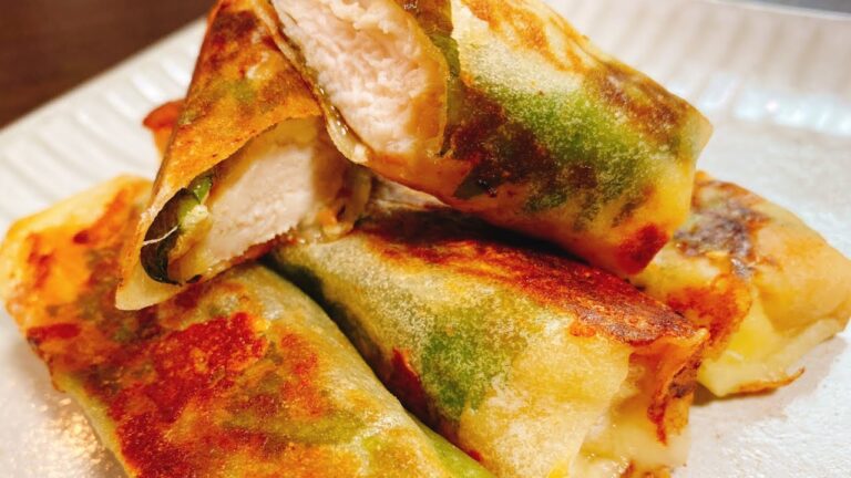 【絶品おつまみ】ただ巻いて焼くだけで超旨い!!揚げない『パリッと梅しそチーズささみ春巻き』【糖質制限／低糖質レシピ／ヘルシー春巻き】