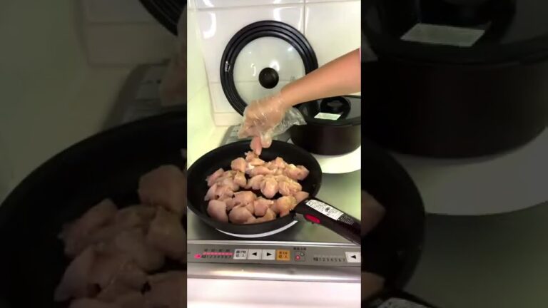 揚げないヤンニョムチキン【鶏むねレシピ】#shorts #筋トレ女子 #減量 #痩せる