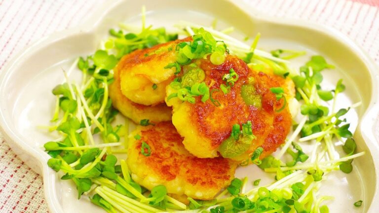 混ぜて焼くだけ！枝豆入りはんぺんのマヨチーズ焼き