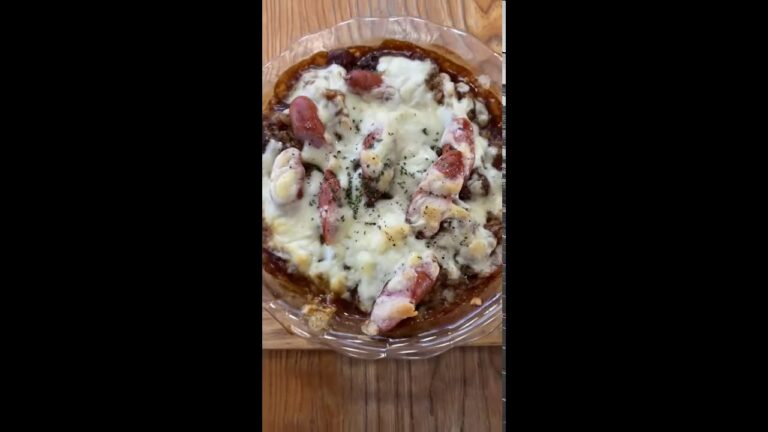 酒を飲めない大学生が、「カレードリア」作るだけの動画。
