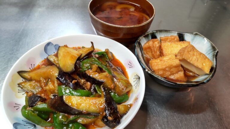 おかえりご飯。麻婆茄子、厚揚げの煮物、味噌汁。#よんちゃんめし  #よんちゃん　　#夕食　