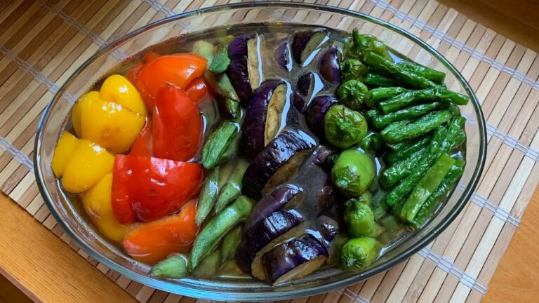 白だしで綺麗に仕上がる、夏野菜の揚げ浸し