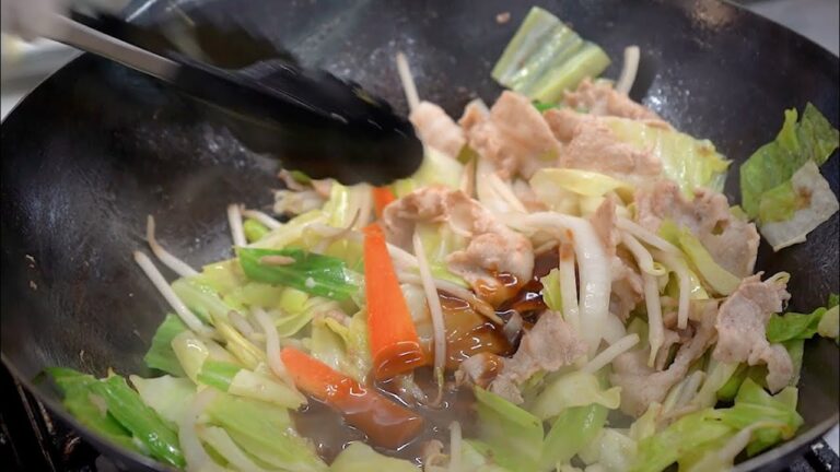 【お弁当】ほっともっとの肉野菜炒め弁当作りに密着！！