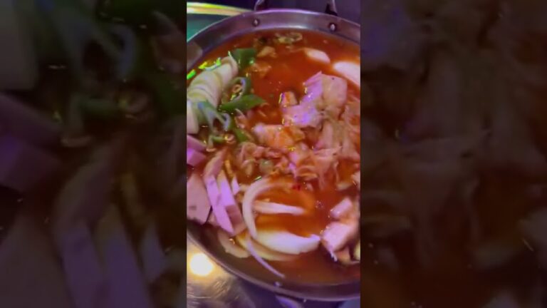 【キムチ鍋】#韓国料理＃チゲ＃キムチチゲ