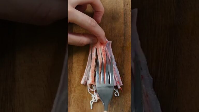 【カニカマのほぐし方3選】#カニカマ #レシピ #簡単