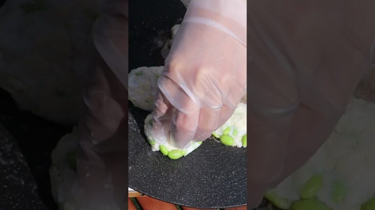 【超簡単キャンプ飯】枝豆チーズのはんぺん焼き#shorts #キャンプ#キャンプ飯#簡単レシピ