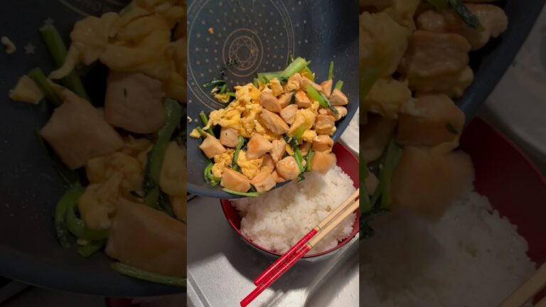 ご飯がすすむ！鶏むね肉と卵と小松菜のオイスター炒め#自炊 #簡単レシピ #おいしかった #タンパク質
