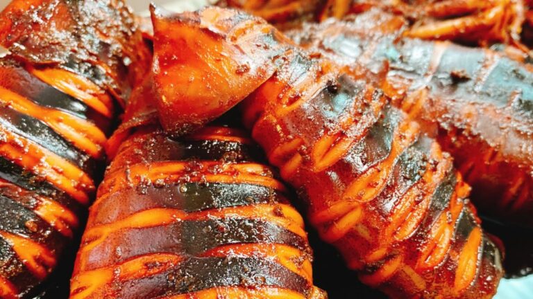 SUB ただ漬けて焼くだけで屋台超えの味!! こうちゃん特製『世界一美味いイカ焼き』【イカさばき方／バーベキュー／低糖質レシピ】Amazing street food Grilled Squid